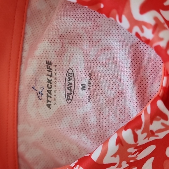 **NWT**Attack Life Fishing Shirt Size M - Picture 4 of 6